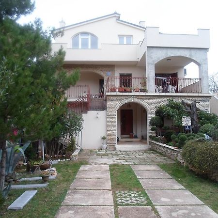 Apartments Davor Jadrtovac Exterior foto